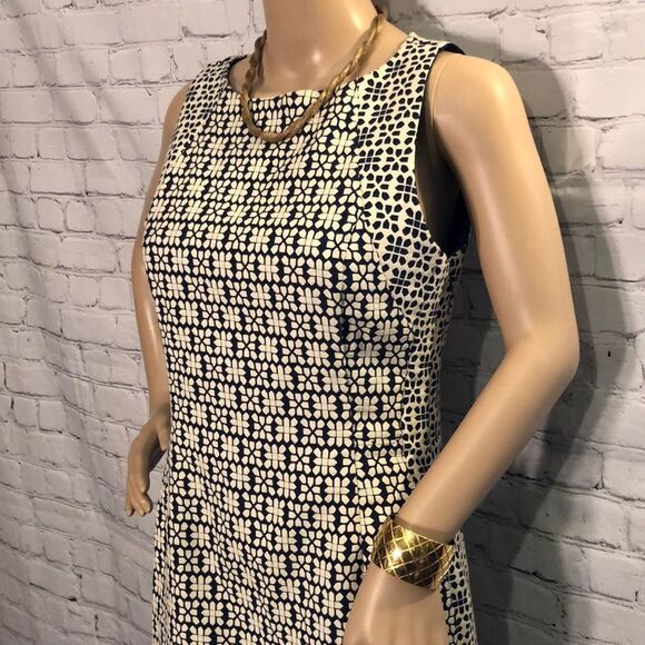 Banana Republic Petite Geometric Print Dress Size 4P Petite - Picture 4 of 10